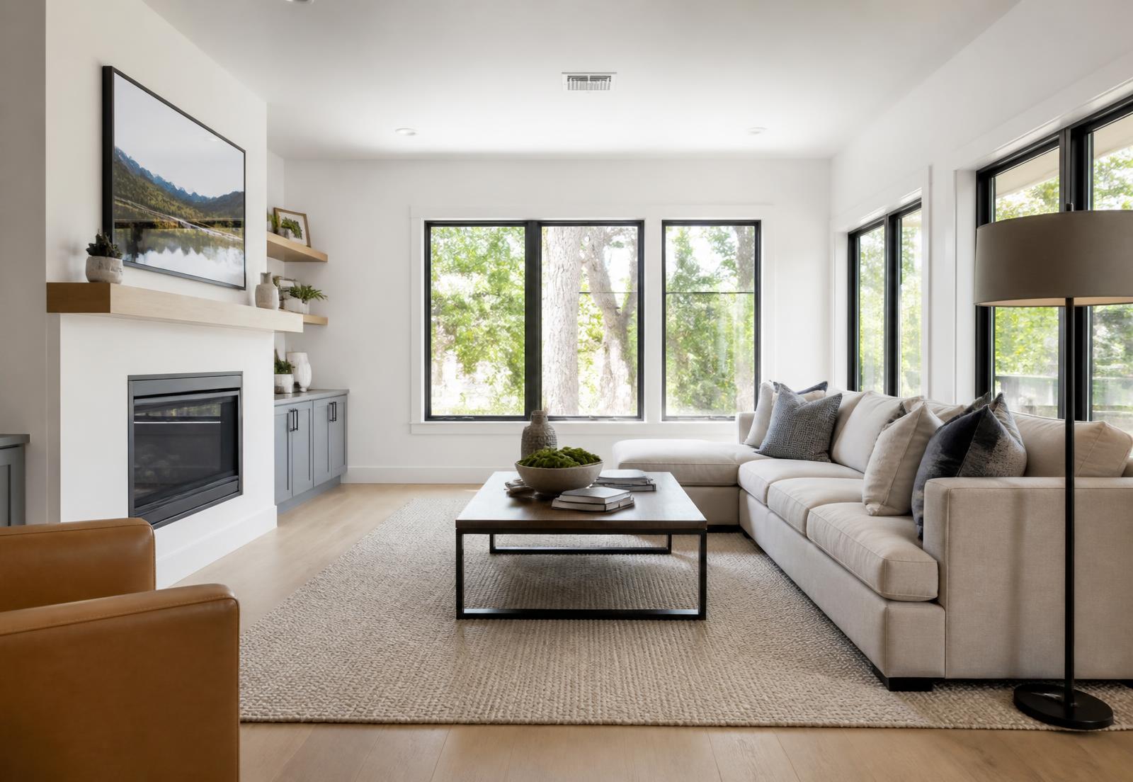 Bright, immaculately cleaned modern living room in an American home